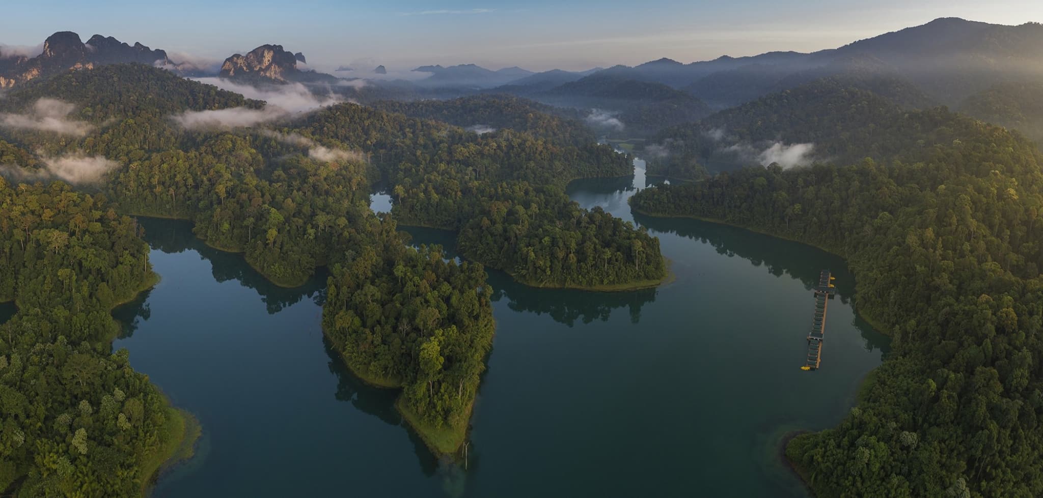 Sprawling rainforest in Khao Sok National Park, facts about Khao Sok size